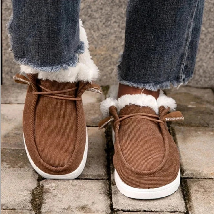 Warm shoes for winter