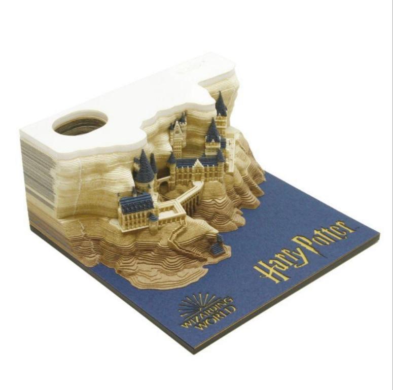 HOGWARTS CASTLE 3D MEMO PAD (NEW)