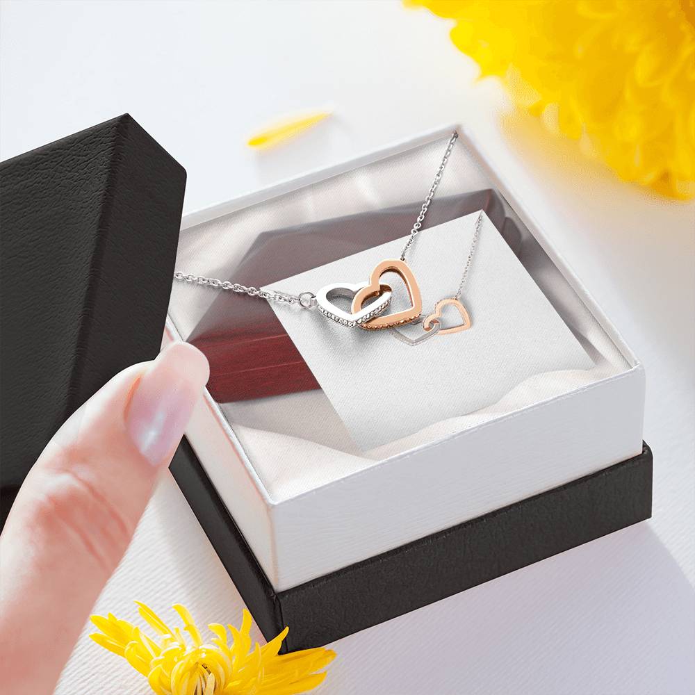 INTERLOCKING HEART NECKLACE